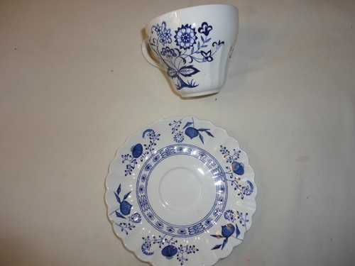 Vtg 1950s J.G.Meakin NORDIC Blue Onion Staffordshire Classic Cup & Saucer - Picture 3 of 6