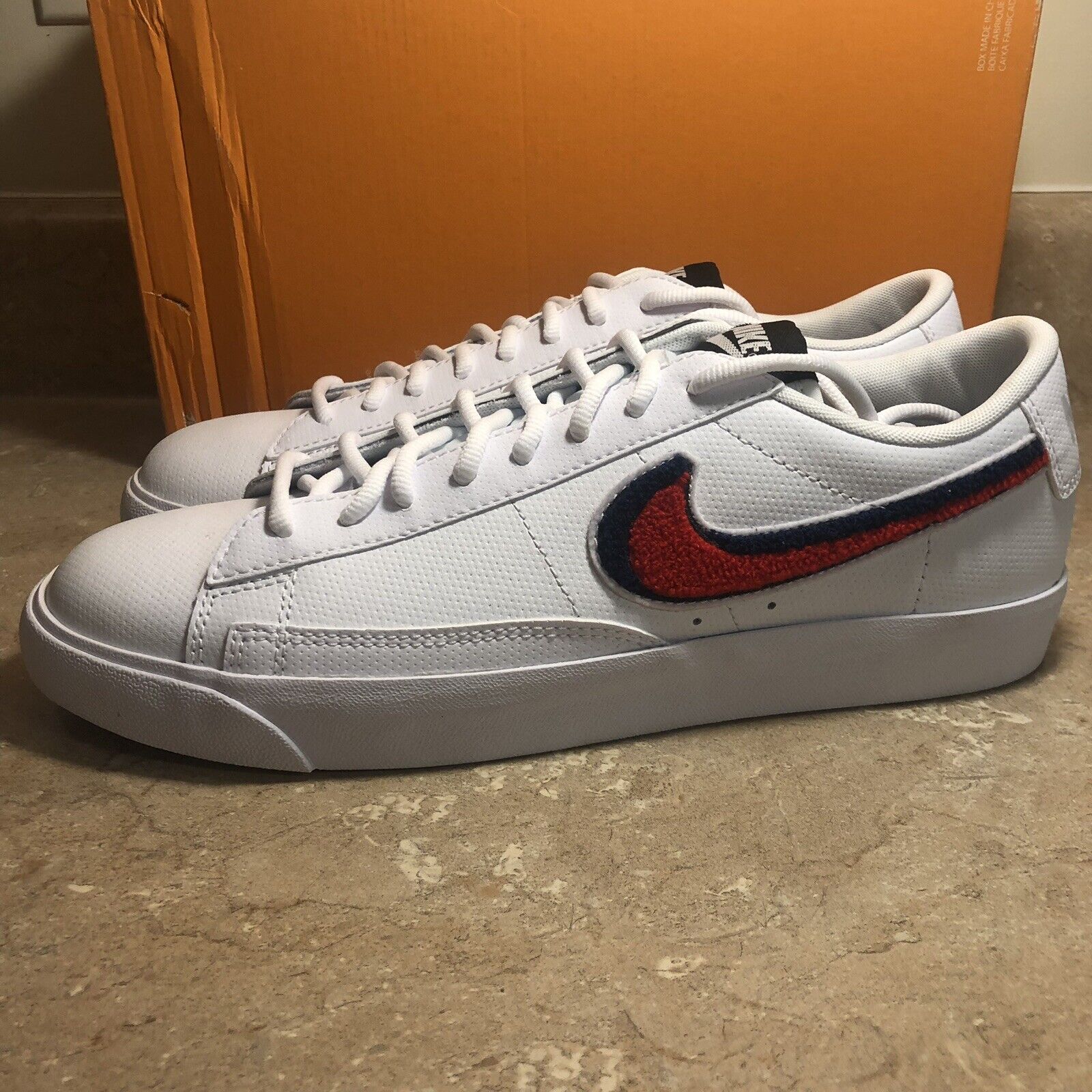 nike blazer low mens white