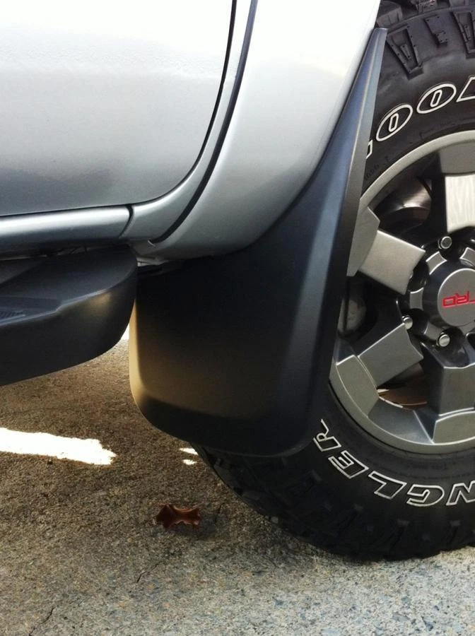 Guardabarros delanteros traseros HUSKY para Toyota Tacoma 05-15 con llamaradas de guardabarros OE Foto 2 de 4