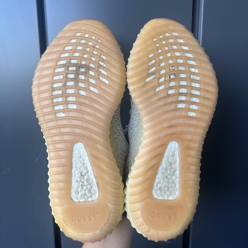 Size 10 - adidas Yeezy Boost 350 V2 Citrin Reflective - Picture 9 of 10