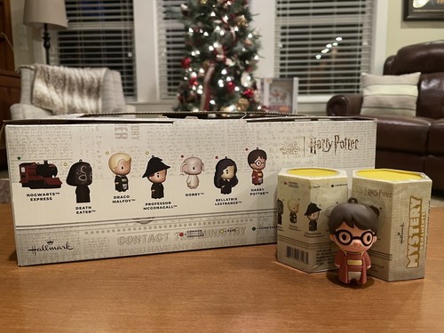 2023 Hallmark 2" HARRY POTTER MYSTERY ORNAMENTS - SEALED UNOPENED Lot Of 2 - Picture 3 of 3
