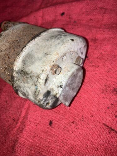 Briggs & Stratton 493288 Muffler With Bolts OEM Genuine Replacement Part - Picture 2 of 6