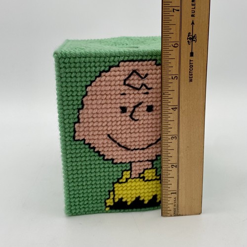 Plastic Canvas Green Charlie Brown Tissue Box Cover Peanuts Character Portrait - Picture 8 of 9