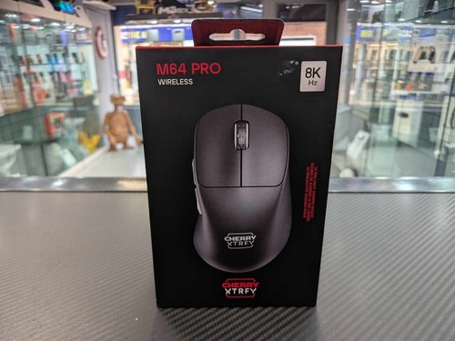 Cherry Xtrfy M64 Pro Mouse ergonomic 5 buttons wireless 2.4 GHz CX-M64W-Black