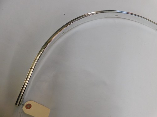 NOS OEM Ford 1970 1973 Maverick Ft. Fender Wheel Lip Opening Moulding 1971 1972 - Picture 2 of 8
