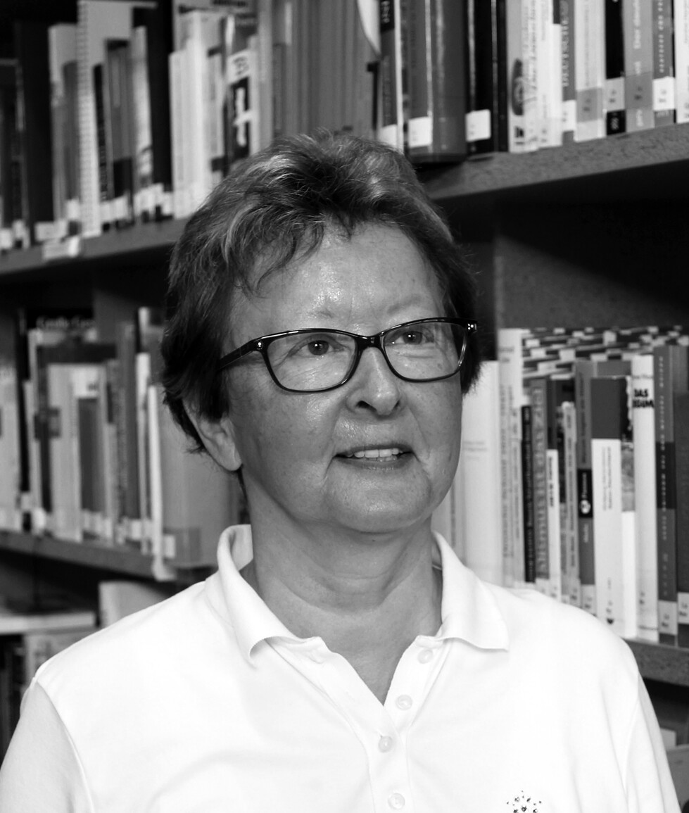 Thumbnail - Mord Biedermeier Barbara Becker-jákli
