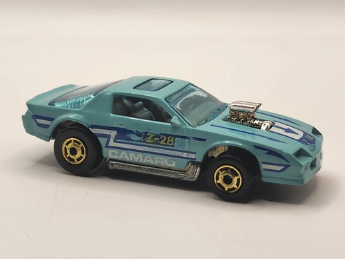 1983 Hot Wheels Blown Camaro Z-28 Turquoise w Blue Stripes Diecast Gold Wheels - Picture 2 of 5