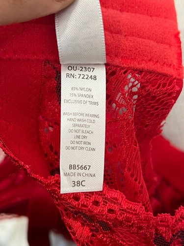 Sujetador acolchado de encaje rojo con lazo negro talla 38C nuevo con etiquetas - Imagen 7 de 7