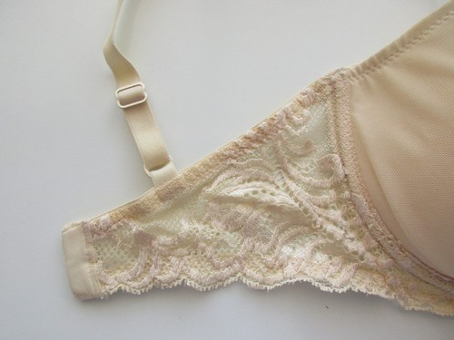 Natori 730023 Feathers Demi Plunge UW Bra Honey Cream 32DDD $68 B400DDD32 - Picture 3 of 11