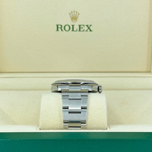 2025 Rolex Explorer 40mm, Black Dial, Unworn Full Set, 224270-0001 Box & Papers - Picture 5 of 15