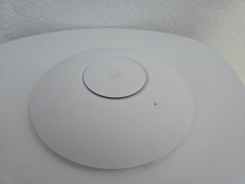 Ubiquiti UniFi AP AC PRO UAP-AC-PRO Accesspoint inkl. Injektor und Wandhalterung - Bild 4 von 6