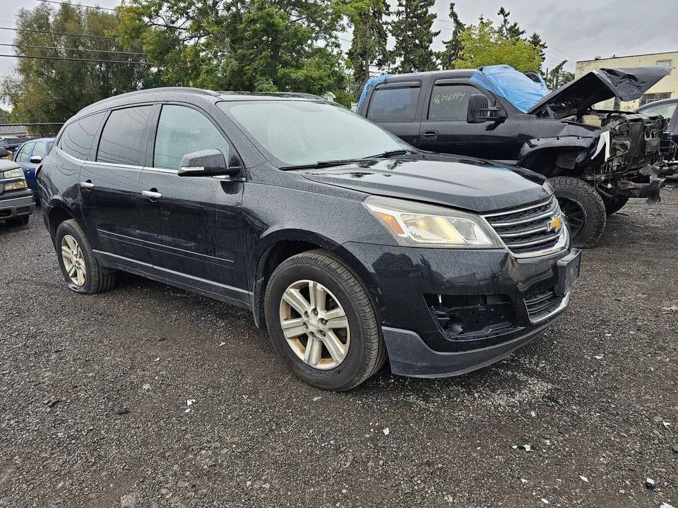 Junta de suspensão traseira direita usada serve: 2014 Chevrolet Traverse traseira direita grau - Imagem 3 de 4