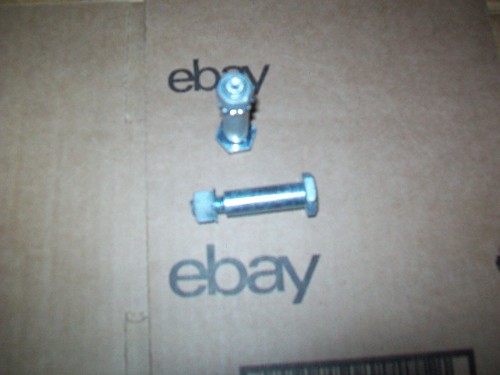 2 Of Unbranded 3/8 Thread X 1/2 Wide X 1-1/2 Long Shoulder Wheel Bolt - Picture 2 of 3