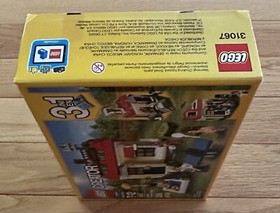 **RARE** LEGO 31067 3 in 1 Creator Modular Poolside Holiday | New In Sealed Box