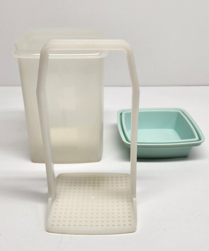Tupperware "PIC A DELI" Pickle Keeper #1560 con tapa e inserto - Imagen 8 de 15