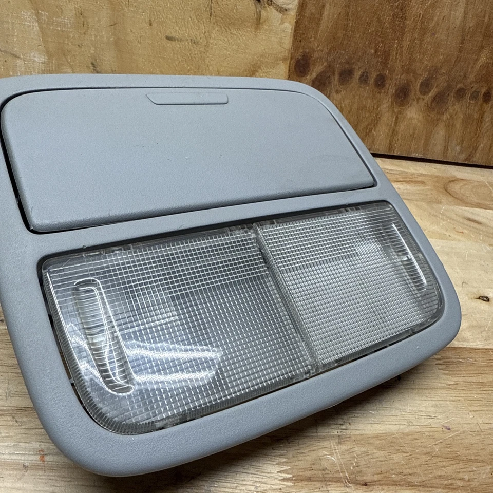 2004 HONDA ACCORD SEDAN FRONT INTERIOR DOME LIGHT SUNGLASSES HOLDER OEM 03-07 - Imagem 2 de 4