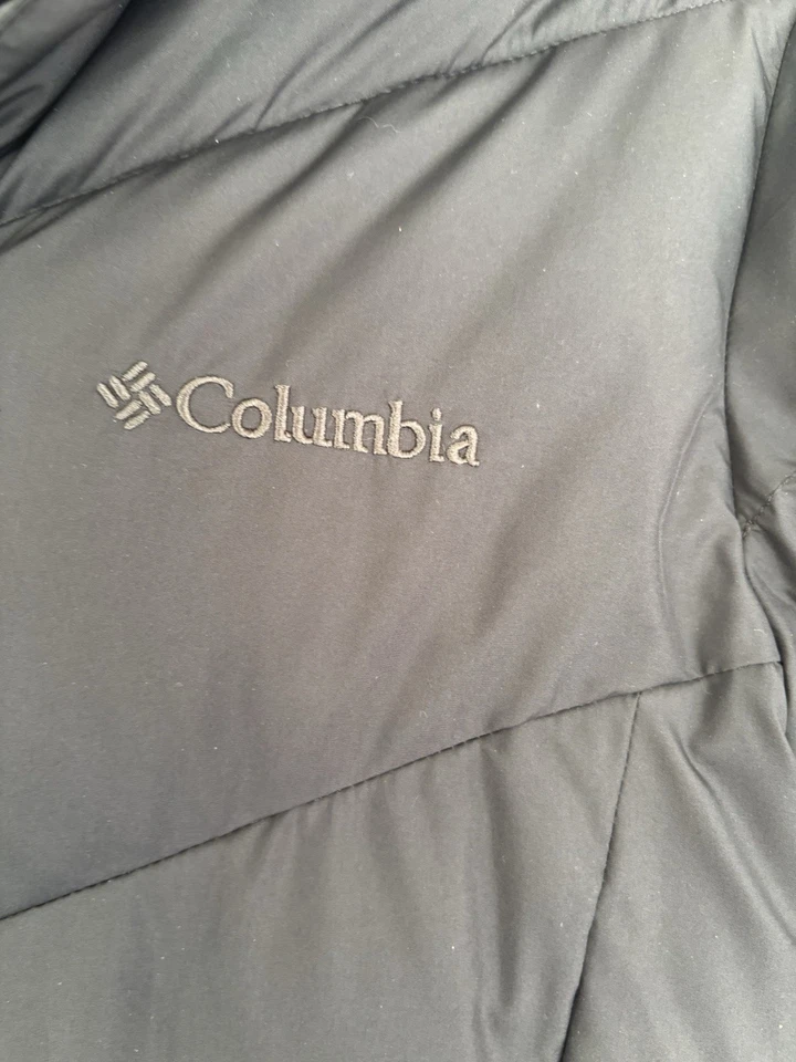 Abrigo largo acolchado Columbia para mujer S Snow Eclipse ribete de piel sintética parka con capucha Foto 3 de 4