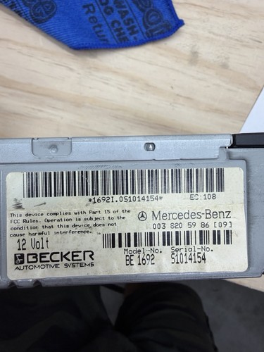 OEM 1995-1998 MERCEDES BECKER RADIO STEREO CASSETTE R129 SL320 SL500 SL600 - Picture 10 of 11