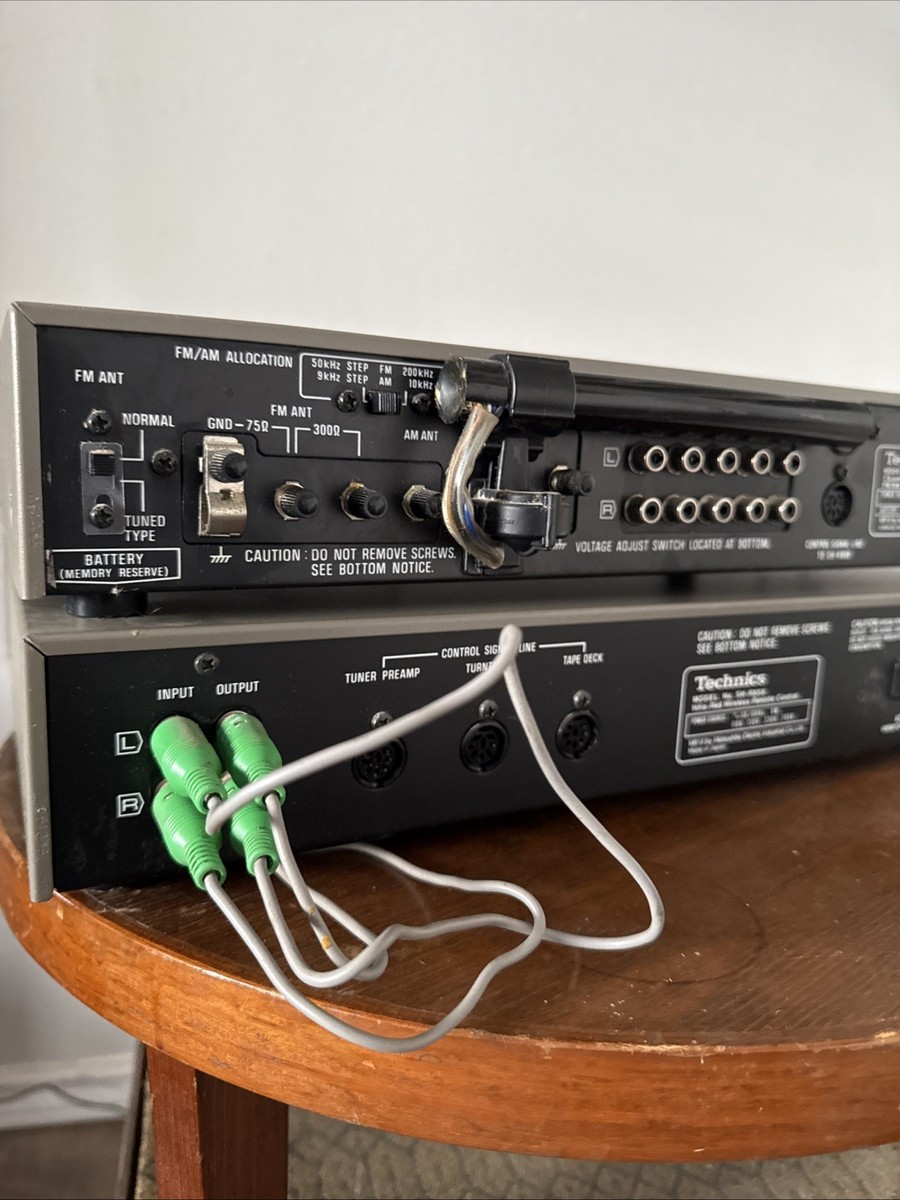 Technics ST-K808 と SH-R808 リモコンのセット　 アンプ Technics ST-K808 tuner & SH-R808 Receiver Combo Deal Vintage