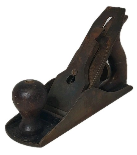 Vintage Stanley Bailey No. 4 Wood Plane Smooth Base Pat. Date 1910