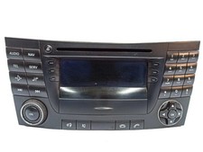 Mercedes-Benz E W211 2004 Radio / CD-Player / DVD-Player / Navigation UKO5591
