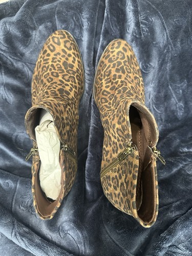 Sun & Stone Women's Animal Print Ankle Bootie Brown/Black Synthetic Zip Size 10