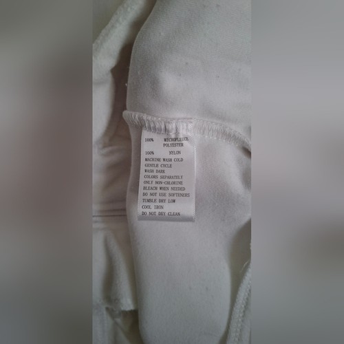 Gymshark Fleece Vest White Sz M Outdoors Gym Camping Casual Travel Angelcore M - Picture 7 of 7