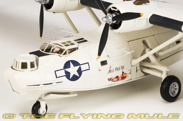 Corgi 1:72 OA-10A Catalina USN 5th ERS Miss Pick Up - Image 3 of 4