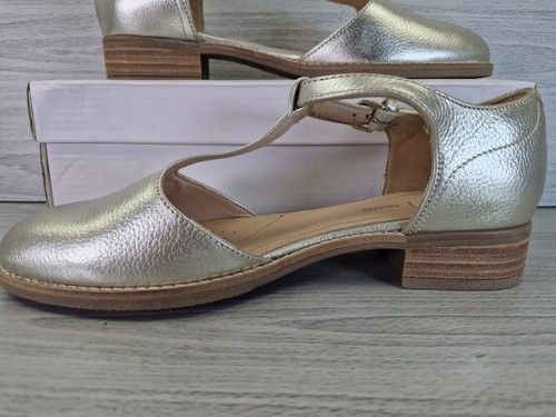 Clarks Orabella Holly Womens Gold Leather Low Heel T-Bar Shoes Size UK 5D - Picture 5 of 21