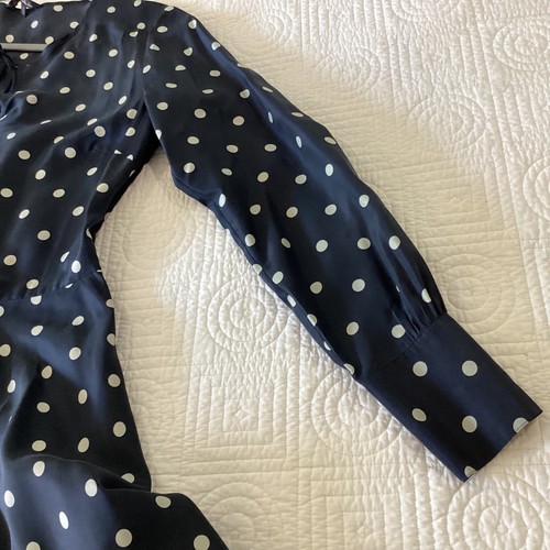Y2K Brooks Brothers gepunktet 100 % Seide Midi Länge Fit & Flare Kleid Größe 8 - Bild 18 von 18
