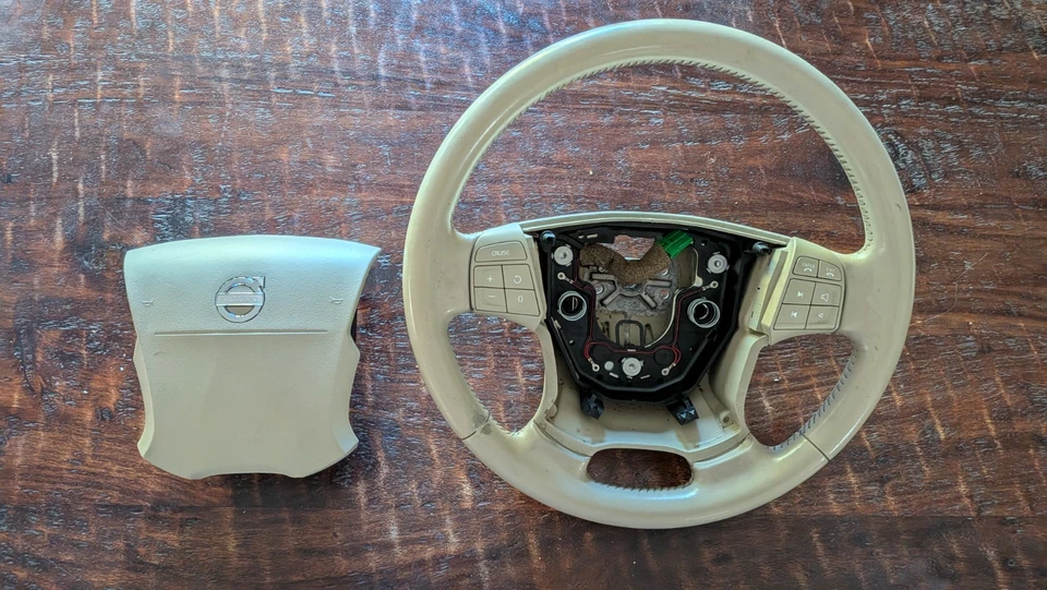 Volvo OEM S80, V70, XC60, XC70 Steering Wheel Complete Assembly 4 Spoke Beige - Image 2 of 4