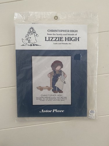 Lizzie High Christopher High gezählter Kreuzstich 8” x 10” Kit versiegelt Vintage  - Bild 1 von 4