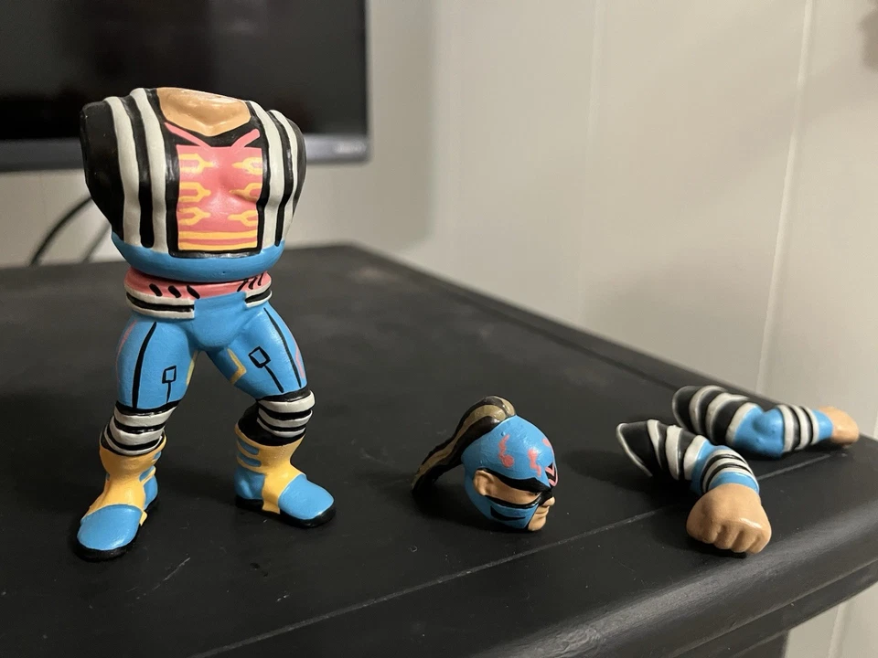 Max Moon FIGURA HASBRO PERSONALIZADO WWE LUCHA LIBRE WWF COLECCIONABLE WCW utiliza imanes Foto 3 de 3