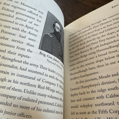 The Battle Between the Farm Lanes By David Shultz & David Wieck Paperback - Bild 9 von 10