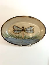 Art Pottery Serving Platter Dragon Fly Artist Signed By Janet Resnik 13.5”