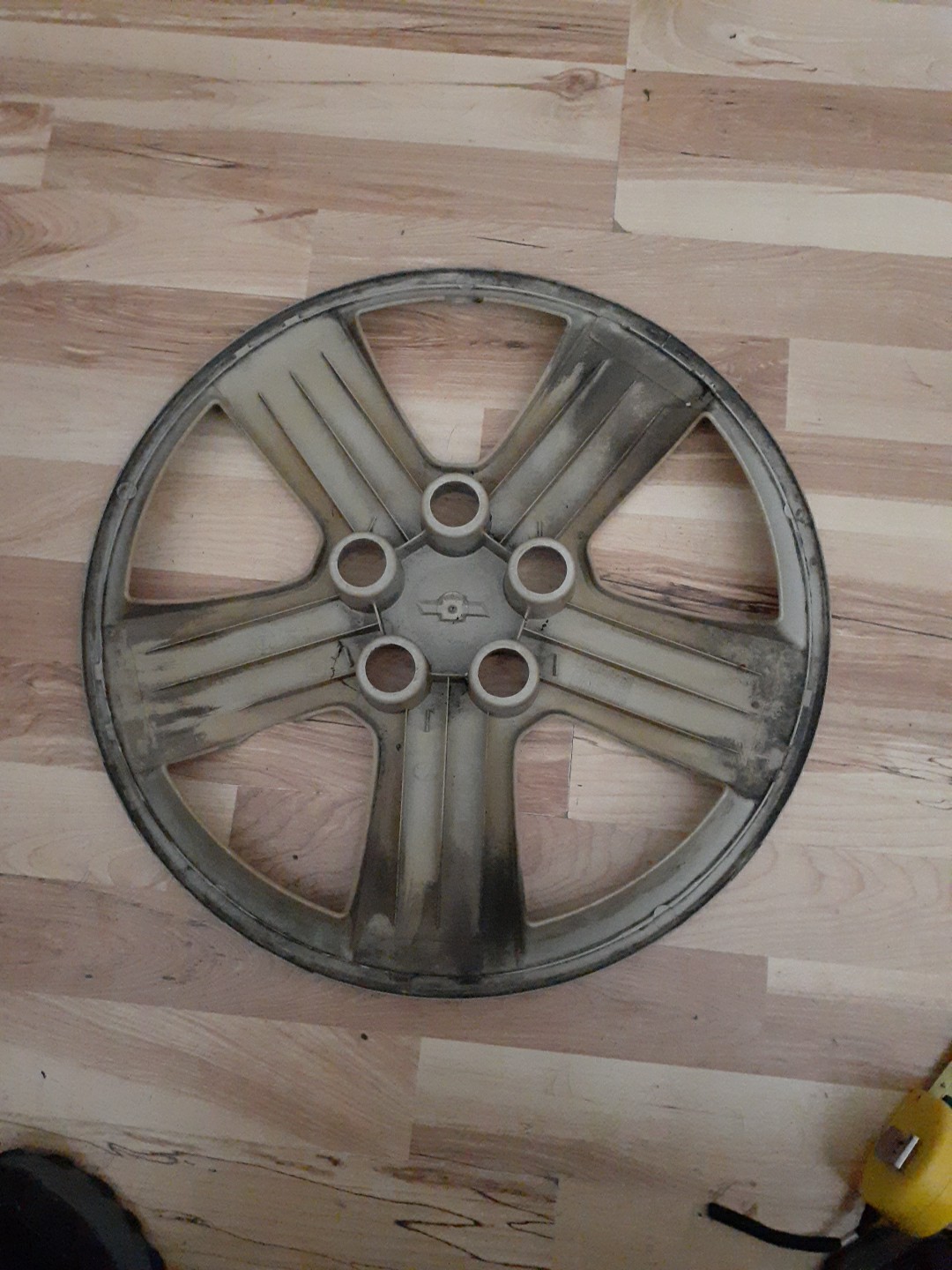 Picture 2 of 4