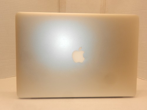 MACBOOK PRO (RETINA 15-INCH,MID 2014) 2.2GHz Q-T INTEL CORE i7 4TB SSD 16GB RAM - Picture 5 of 5
