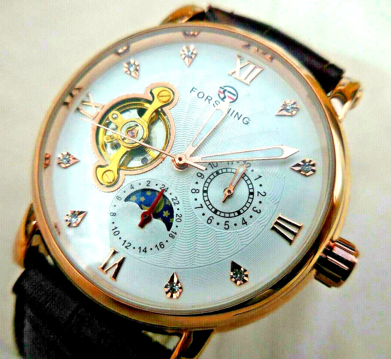 Montre Mixte Forsining Automatique Cuir Noir pour Style Urbain Chic