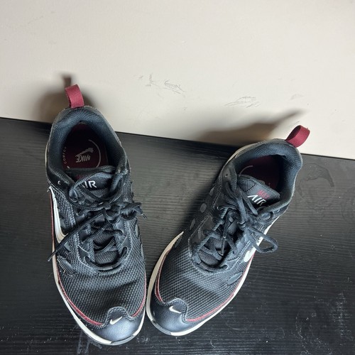 Nike Air Max AP Men Athletic Shoes Sneakers Black/Red/White DQ3959-001 Size 8 - Picture 3 of 10