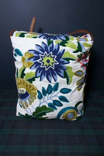 $165 RALPH LAUREN DENIM & SUPPLY CREWELWORK  EMBROIDERED CROSSBODY WOMENS BAG - Picture 2 of 10