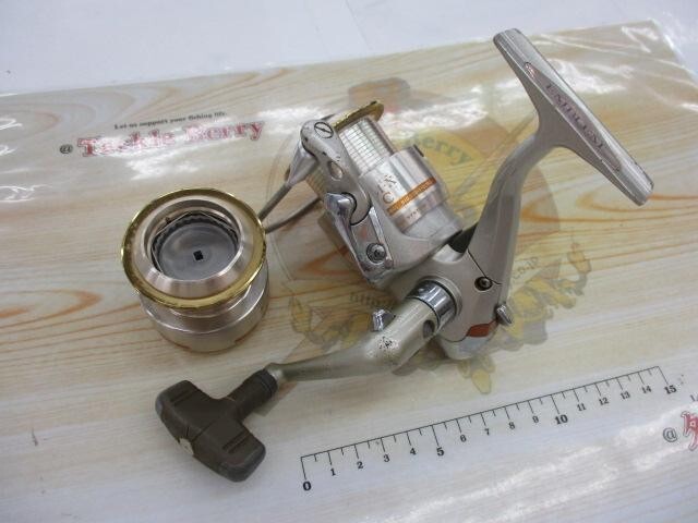 DAIWA　エンブレム EMBLEM-Ｘ 2500C CREST 3000 Daiwa EMBLEM-X 2500C | タカさんの釣り道具箱