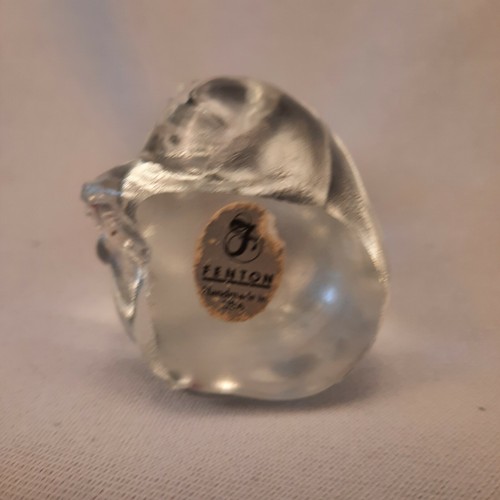 Vidrio transparente Fenton Bear con corazón rojo - Imagen 4 de 6