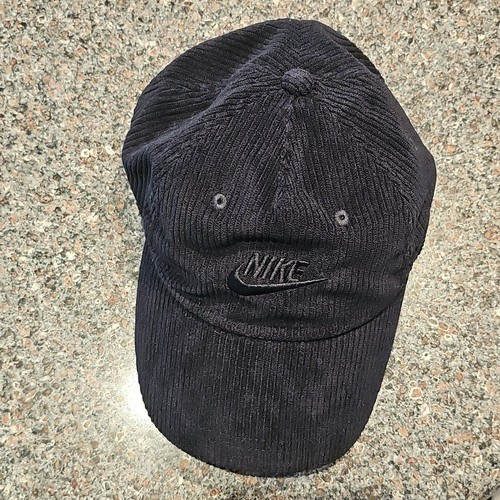 Nike Mütze Kappe Strapback Medium S/M schwarz Cord Sportbekleidung Erwachsene Unisex neu ohne Etikett - Bild 6 von 9