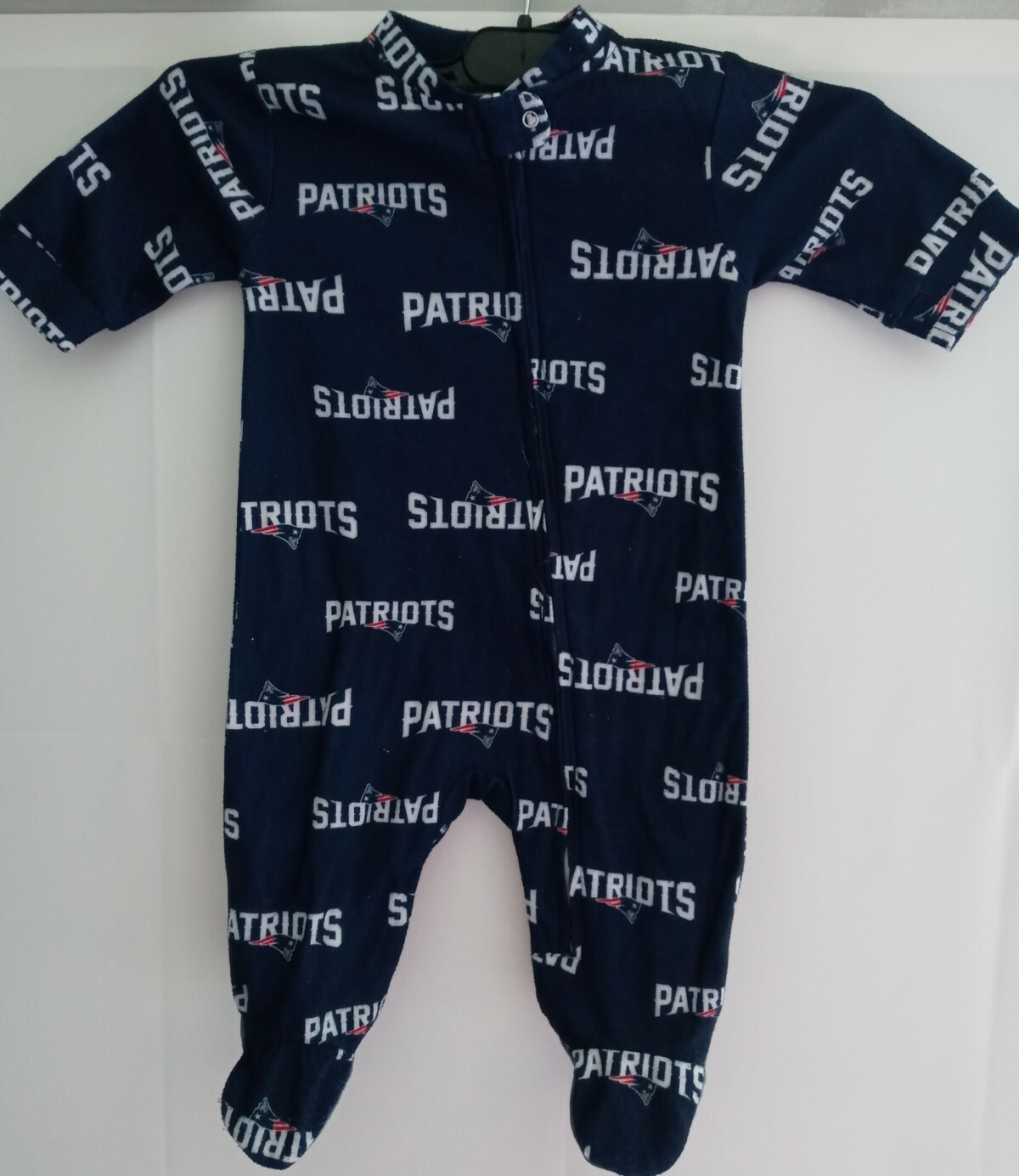 Picture 1 of 12