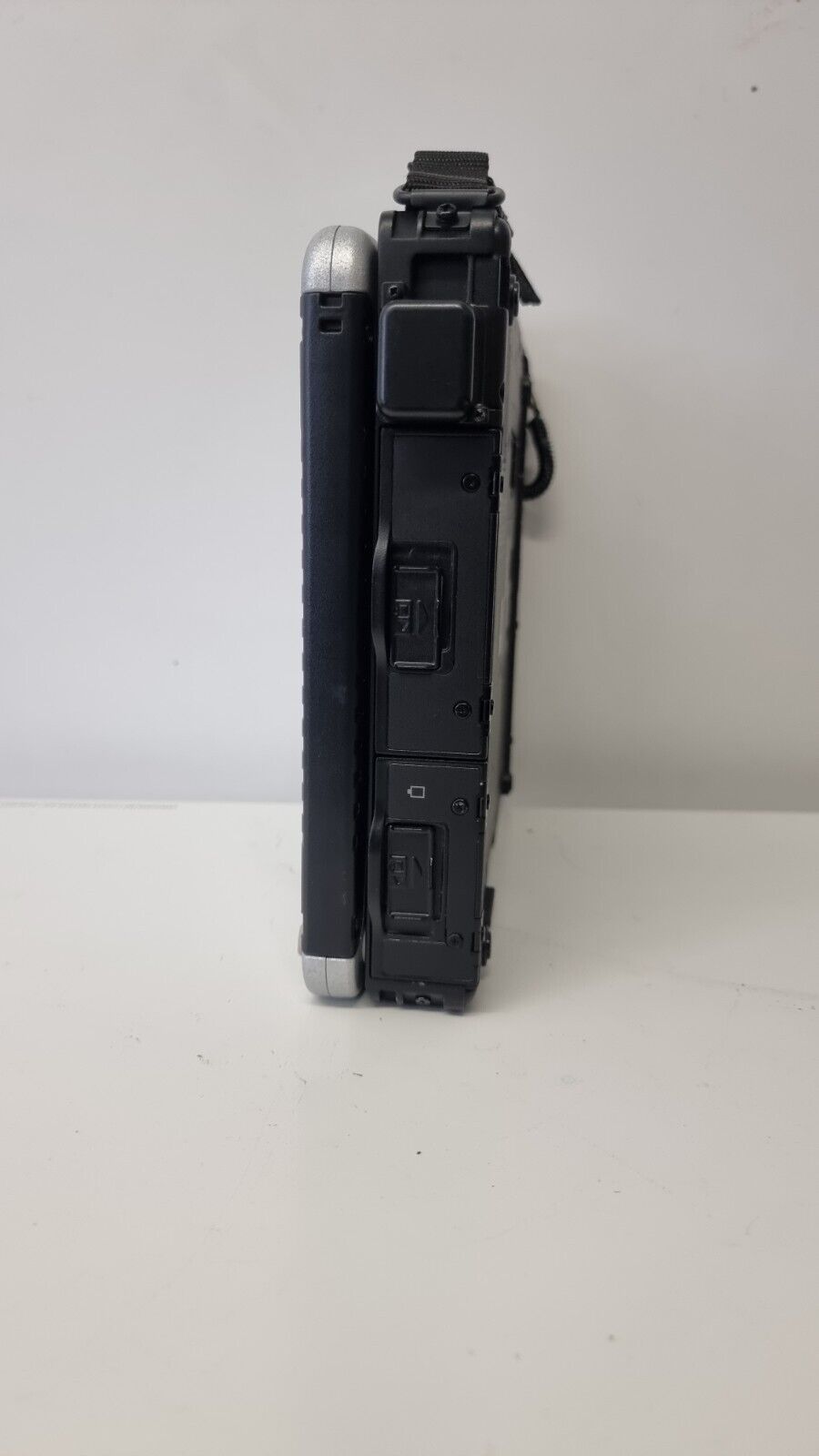Foto 5 di 22