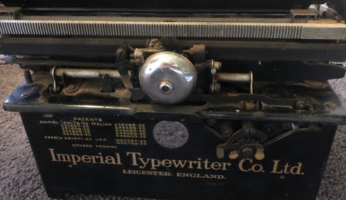 Rare Antique Imperial Typewriter in Original Condition Made in England - Picture 7 of 9