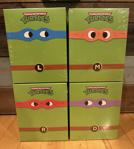 New Bottleneck Gallery x Sad Salesman Teenage Mutant Ninja Turtles 4" Figure Set - Picture 2 of 3
