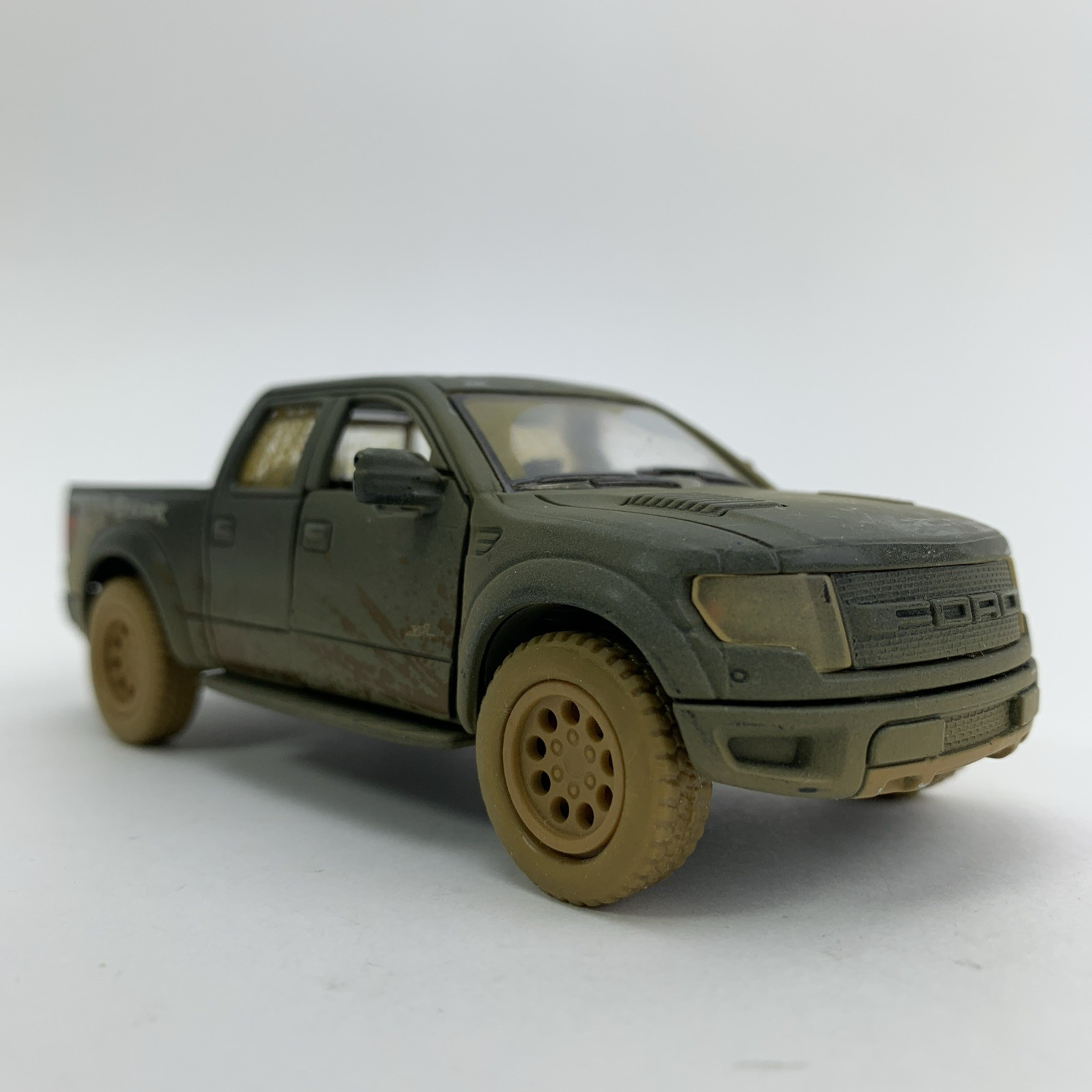 Picture 9 of 24