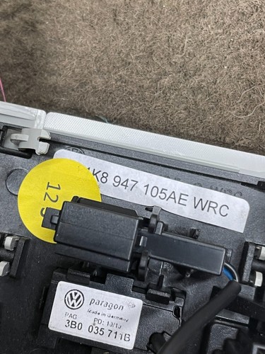 VW Scirocco Interior Roof Light With Sunroof Switch 1K8947105AE - Picture 9 of 9