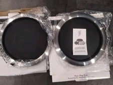 2.  Service Ideas TR119RI Tray with Removable Insert, 9" Round, Stainless Steel